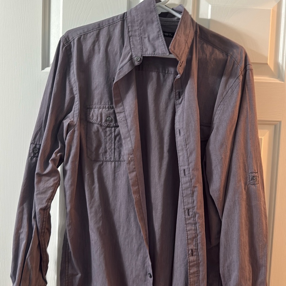 Gently used men’s button down dress shirt
